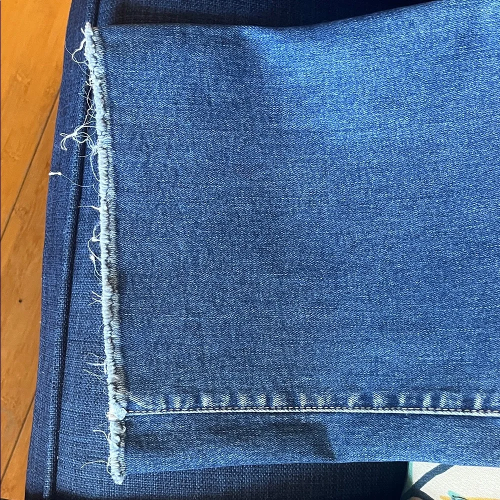 Flying Monkey Distressed Blue Jeans - Picture 4 of 5